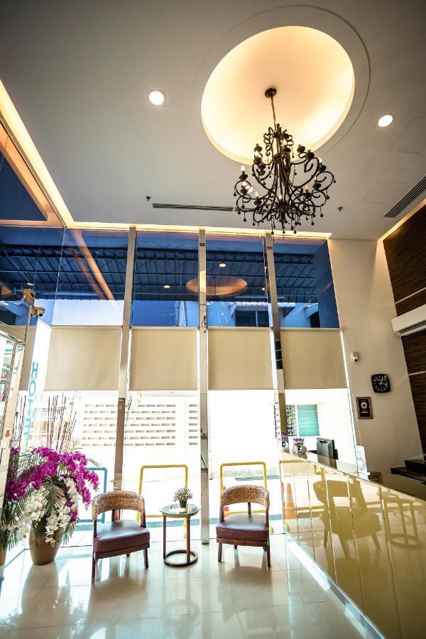 Pp Hotel By Moxy George Town Dış mekan fotoğraf